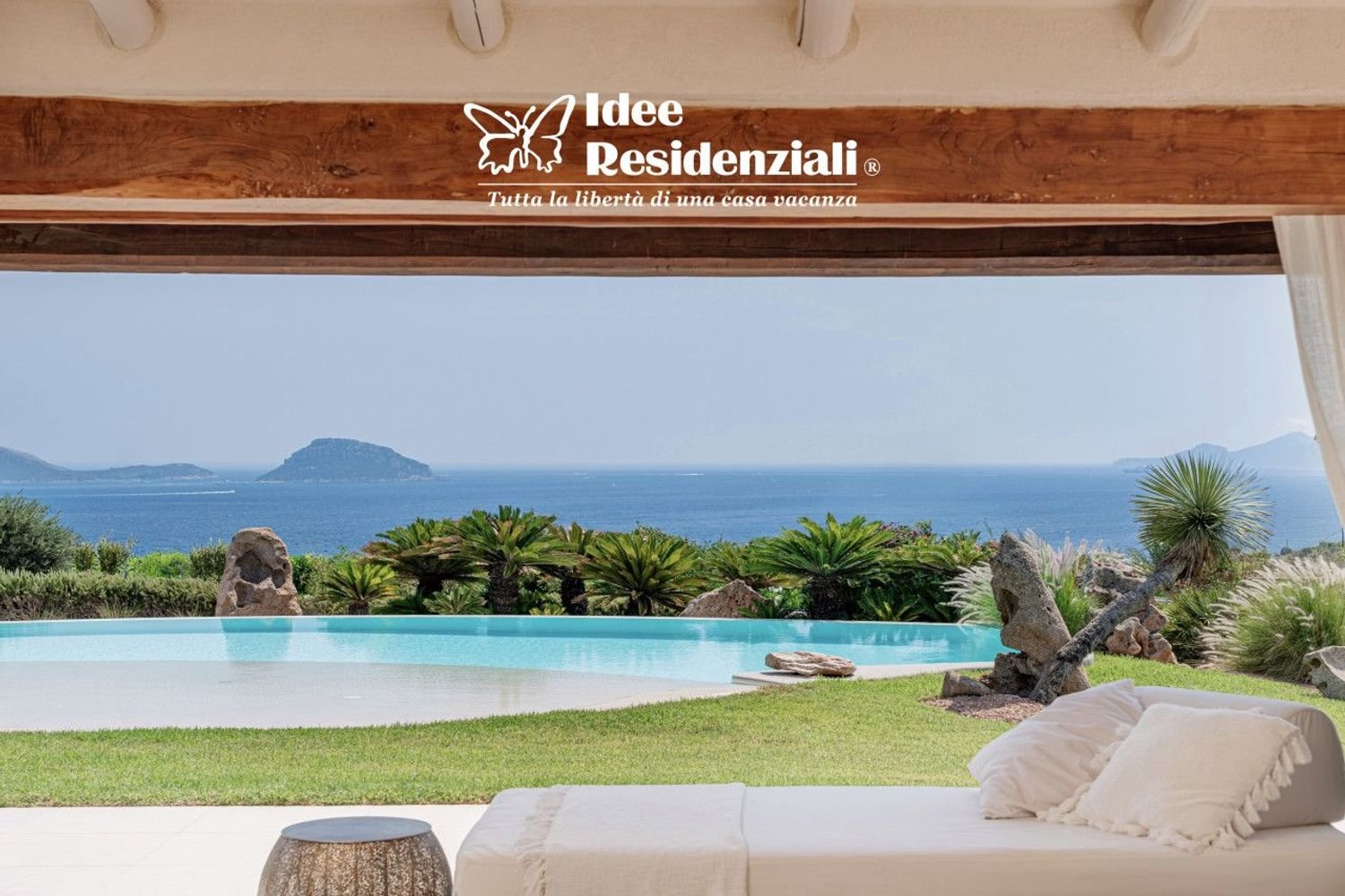 6 rooms Villa in Golfo Aranci, Italy No. 270685