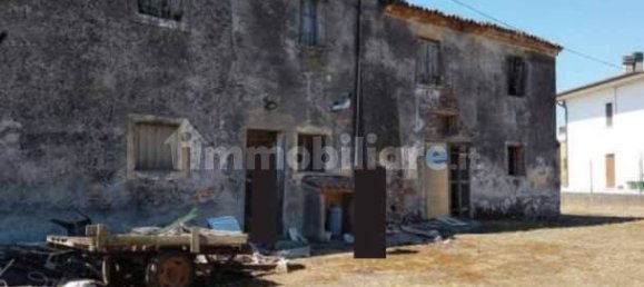 Studio in Isola della Scala, Italy No. 259527 8