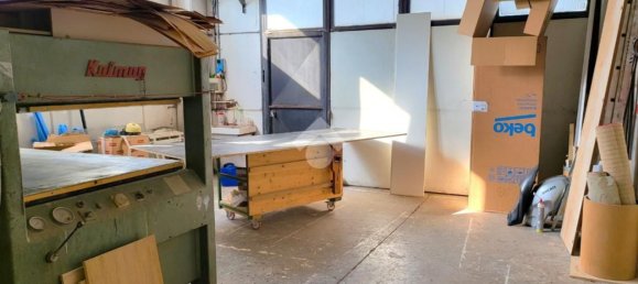 600m² Warehouse in Rimini, Italy No. 141627 21