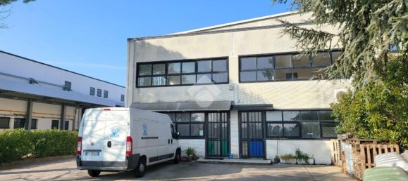 600m² Warehouse in Rimini, Italy No. 141627 22