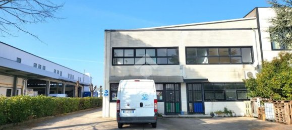 600m² Warehouse in Rimini, Italy No. 141627 5