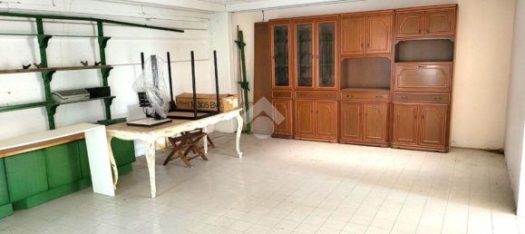 600m² Warehouse in Rimini, Italy No. 141627 17