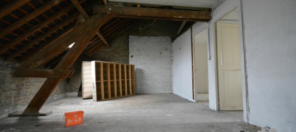 4 Schlafzimmer Gebäude in La Fere, France, Nr. 82007 12