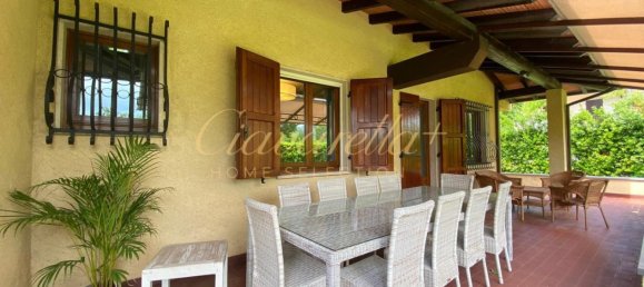 6 bedrooms Villa in Forte dei Marmi, Italy No. 54817 2