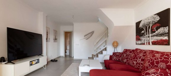 2 bedrooms House in Torrevieja, Spain No. 23380 4