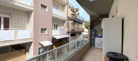 Apartamento de 2 habitaciónes en Modugno, Italy No. 18663 10