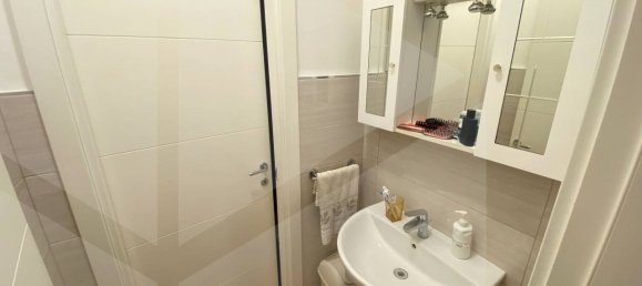 Apartamento de 2 habitaciónes en Modugno, Italy No. 18663 8