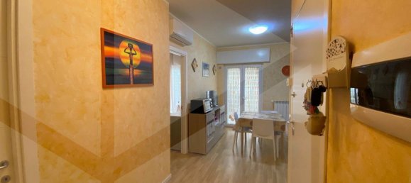 Apartamento de 2 habitaciónes en Modugno, Italy No. 18663 5