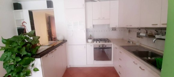 Studio in Rome, Italy No. 11126 31