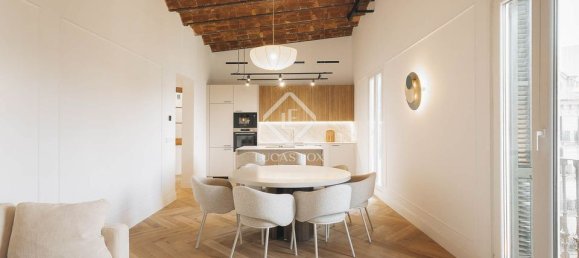 Apartamento de 3 dormitorios en Eixample, Spain No. 176676 26