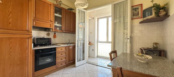 Квартира с 3 спальнями в Пистоя, Италия № 355125 5