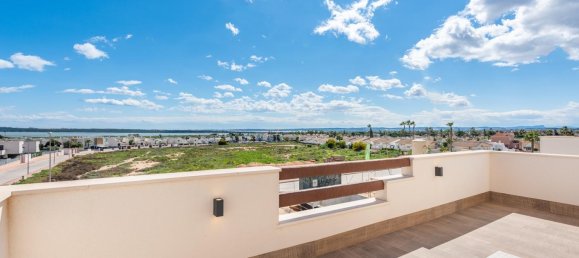 3 dormitorios villa en venta en La Herrada, Alicante, Comunidad Valenciana, Spain № 365425 9