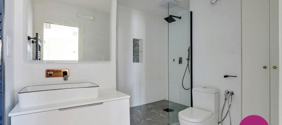 3 bedrooms Apartment in Courbevoie, France No. 288329 10