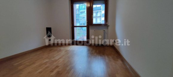 2 bedrooms Apartment in Turin, Italy No. 264436 15