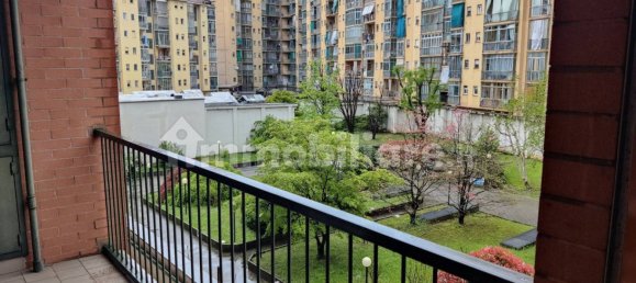 2 bedrooms Apartment in Turin, Italy No. 264436 19