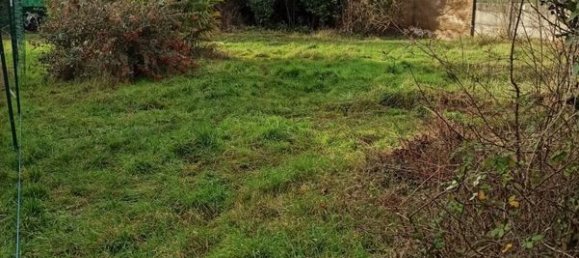 535m² Land in Varennes-Jarcy, France No. 269379 10