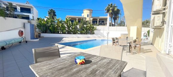 4 Schlafzimmer Villa in Lagoa, Portugal, Nr. 128378 2