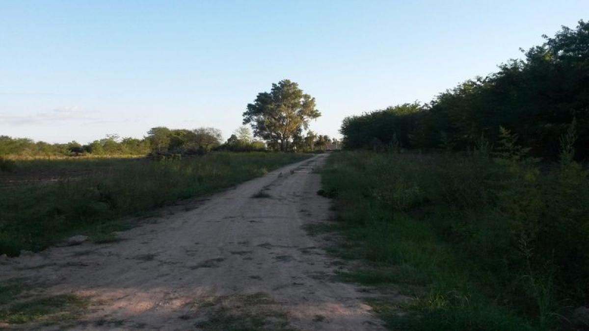  Land in Buenos Aires, Argentina No. 121397