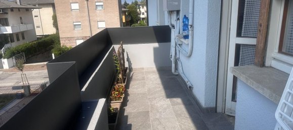 3 bedrooms Apartment in Udine, Italy No. 319964 5