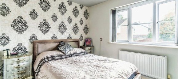 2 bedrooms House in South Croydon, United Kingdom No. 7983 23