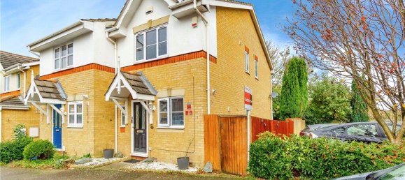 2 bedrooms House in South Croydon, United Kingdom No. 7983 6