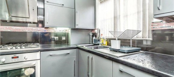 2 bedrooms House in South Croydon, United Kingdom No. 7983 28