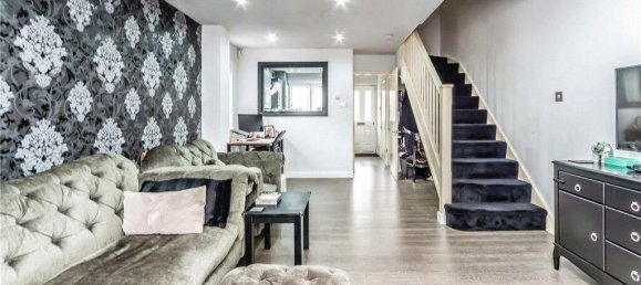 2 bedrooms House in South Croydon, United Kingdom No. 7983 31