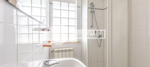 3 bedrooms Apartment in Rome, Italy No. 321191 24