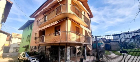 4 rooms Apartment in Robilante, Italy No. 257960 19