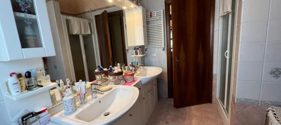 Квартира с 3 комнатами в Фьорано Моденесе, Италия № 19664 20