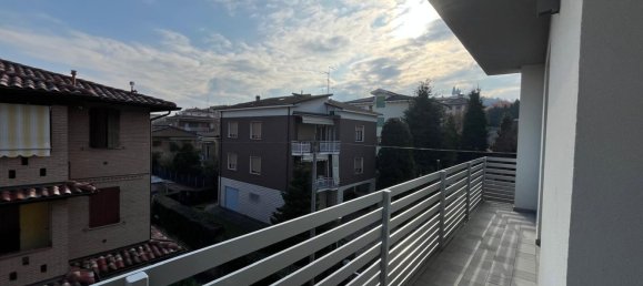 Квартира с 3 комнатами в Фьорано Моденесе, Италия № 19664 7