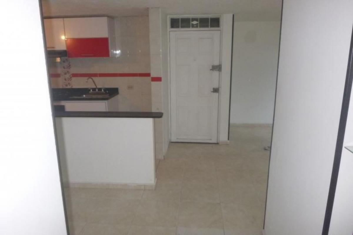 3 Schlafzimmer Haus in Bogota, Colombia, Nr. 13863