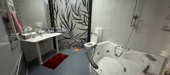 3 Schlafzimmer Wohnung in Chataj, Azerbaijan, Nr. 1372 3