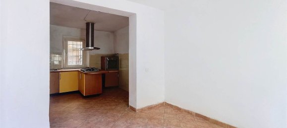 4 rooms House in Calvatone, Italy No. 5076 4