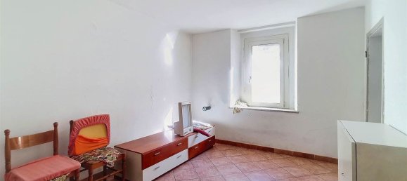 4 rooms House in Calvatone, Italy No. 5076 8