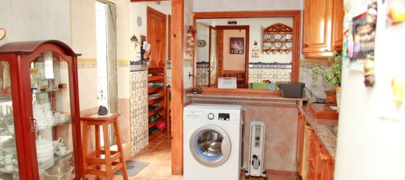 4 bedrooms House in La Union, Spain No. 64279 11