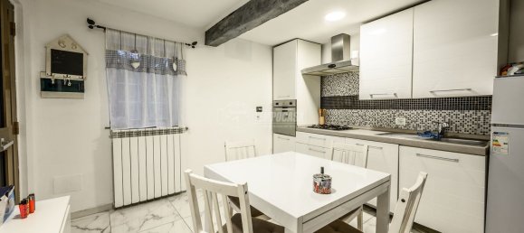 3 rooms House in Savignano sul Panaro, Italy No. 301953 5