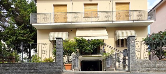 5 chambres Appartement à Cairo Montenotte, Italy No. 325293 3