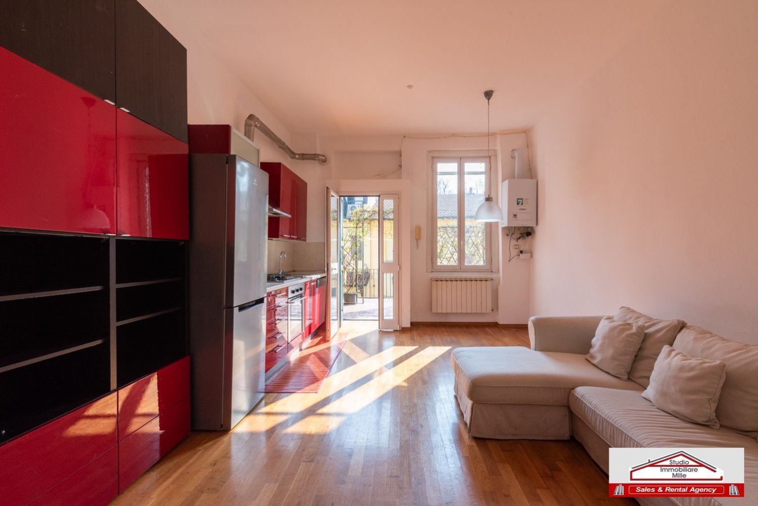 3 Schlafzimmer Wohnung in Milan, Italy, Nr. 382343