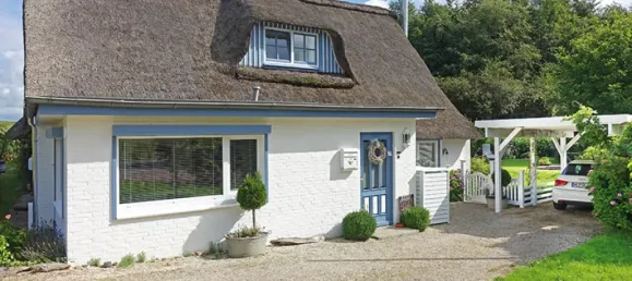 5 rooms House in Steinburg, Germany No. 25670 46