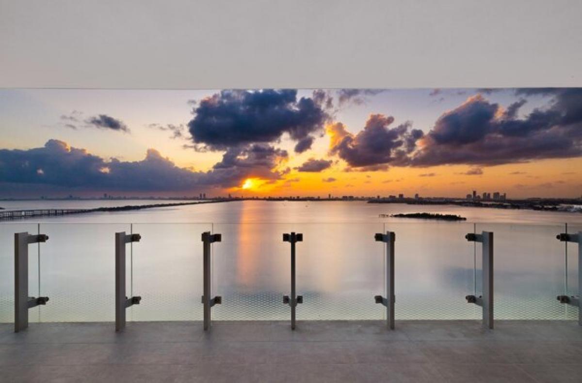 2 bedrooms House in Miami, USA No. 304920