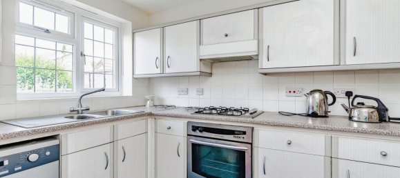 3 Schlafzimmer Haus in Croydon, United Kingdom, Nr. 8141 3