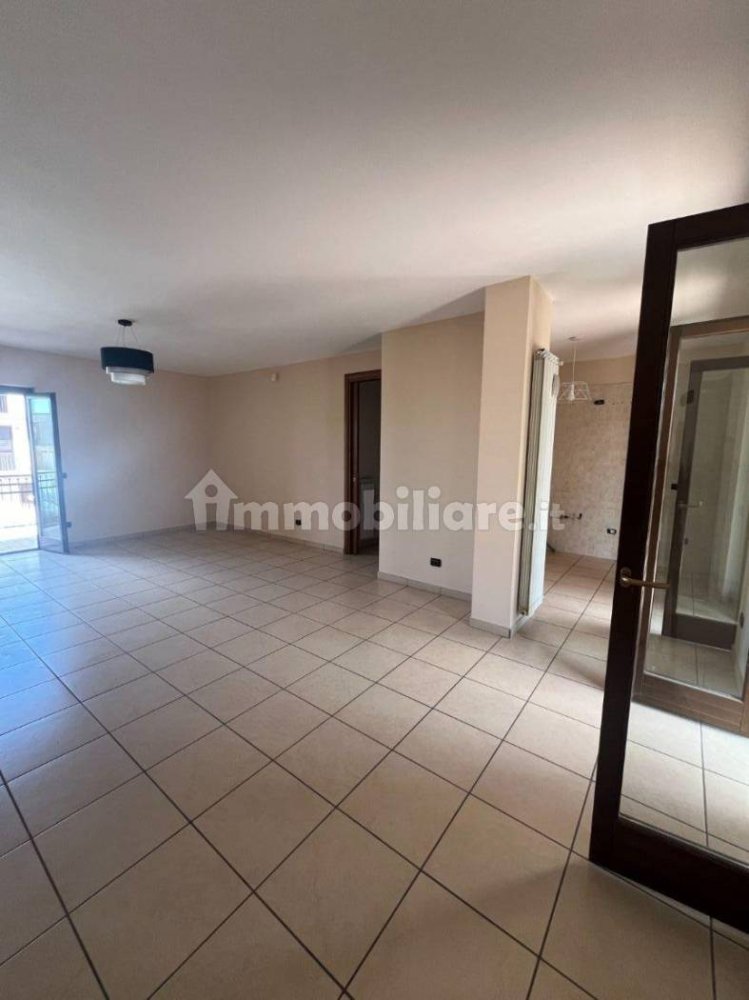 3 bedrooms Apartment in Parete, Italy No. 344481