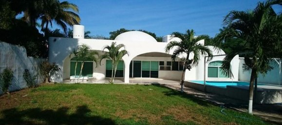 Casa de 4 dormitorios en Mérida, Mexico No. 82805 2