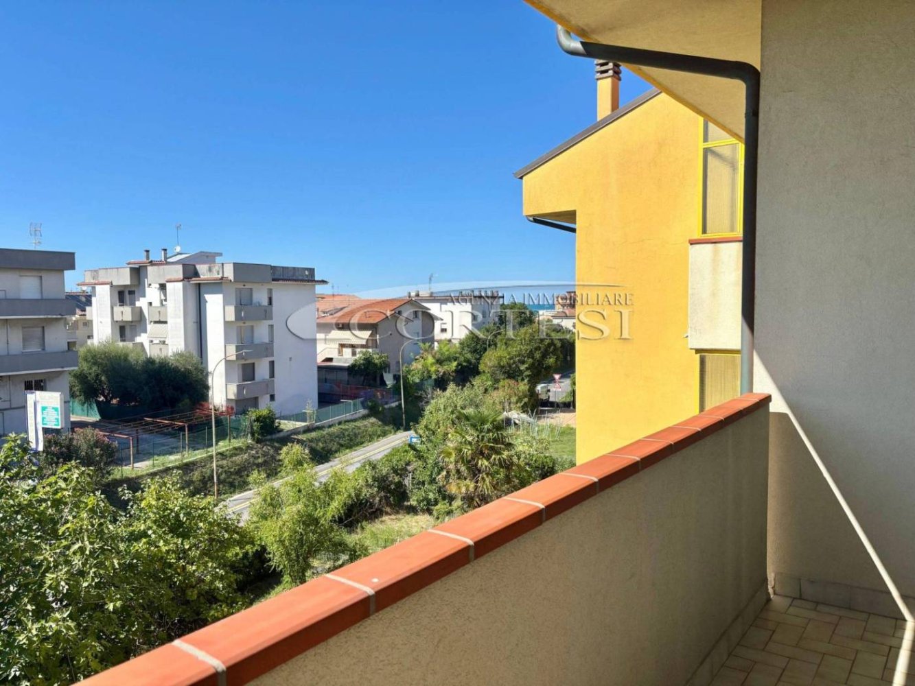 Apartamento de 2 dormitorios en Mondolfo, Italy No. 295250