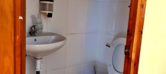 Gewerbliche Immobilie in Epila, Spain 415m², Nr. 66027 10