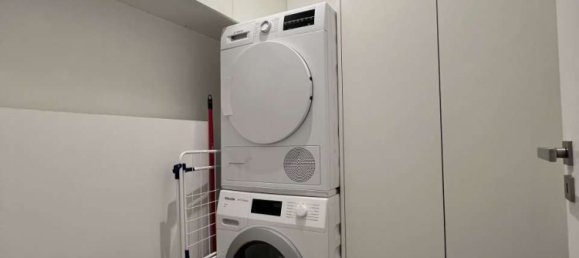 Apartamento de 1 dormitorio en Frankfurt am Main, Germany No. 30503 12