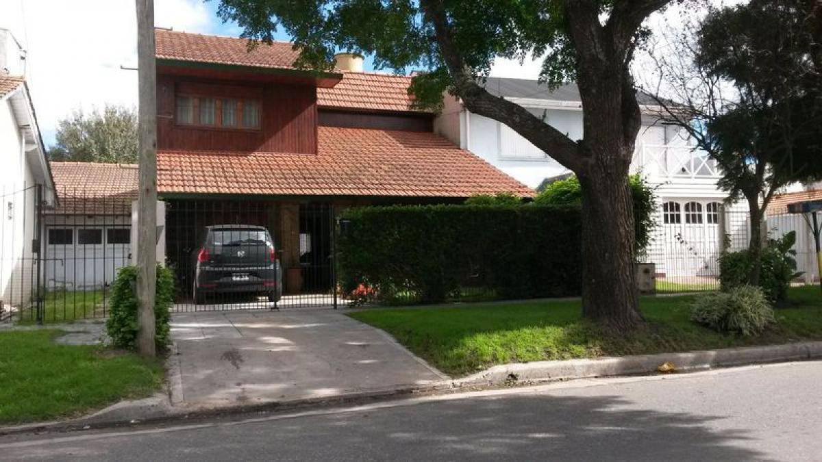 2 bedrooms House in Mar del Plata, Argentina No. 100306