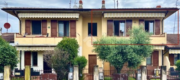 Apartamento de 2 dormitorios en Castegnato, Italy No. 273251 2