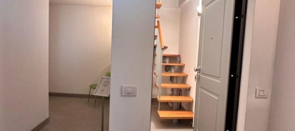 Apartamento de 2 dormitorios en Argegno, Italy No. 359719 6